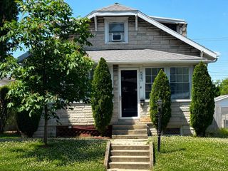 523 OLEY ST, Wyomissing, PA 19610