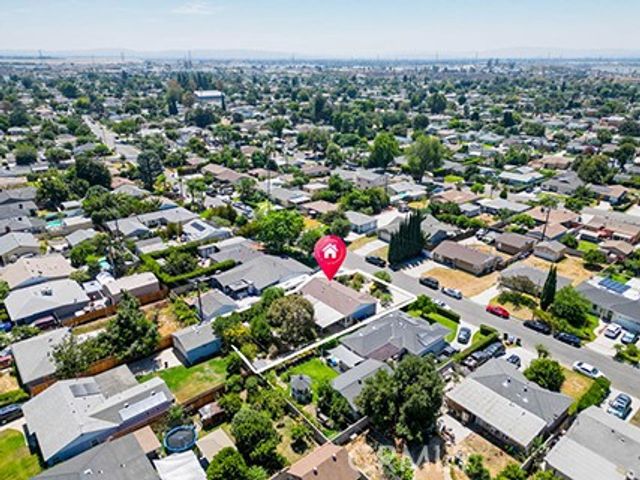 323 E El Sur Street, Monrovia, CA 91016