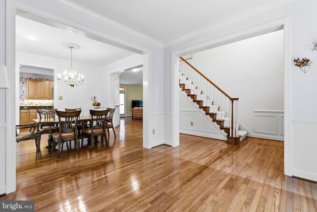 2 CROSSCUT CT, Damascus, MD 20872