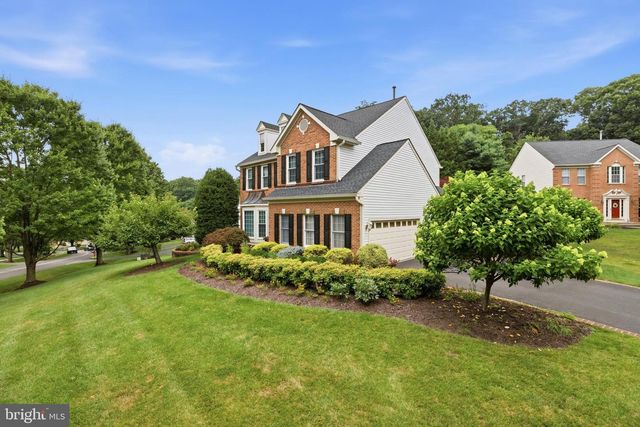 2 CROSSCUT CT, Damascus, MD 20872
