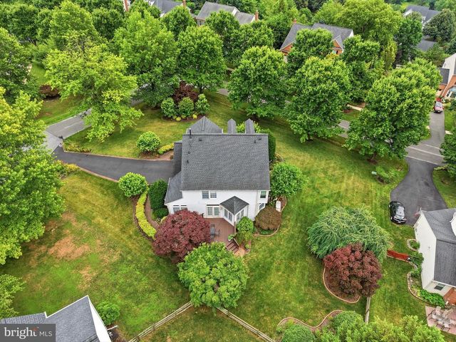 2 CROSSCUT CT, Damascus, MD 20872