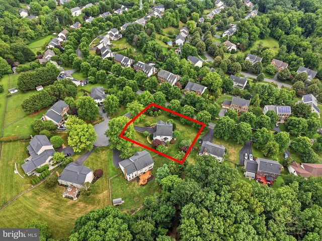 2 CROSSCUT CT, Damascus, MD 20872