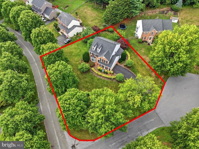 2 CROSSCUT CT, Damascus, MD 20872