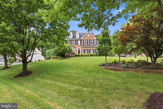 2 CROSSCUT CT, Damascus, MD 20872