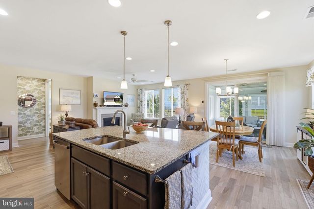 142 MILKWEED DR, Lake Frederick, VA 22630