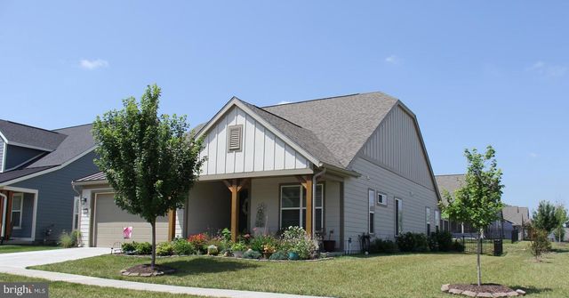 142 MILKWEED DR, Lake Frederick, VA 22630