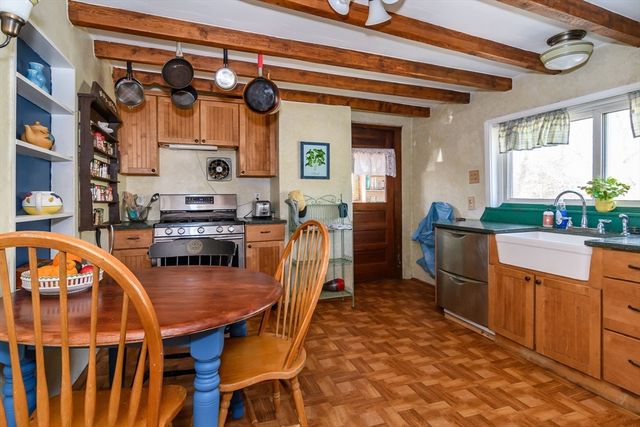 128 N Main St, Natick, MA 01760