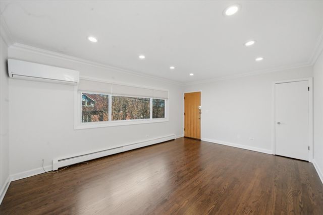 1331 W Chase Avenue 3A, Chicago, IL 60626