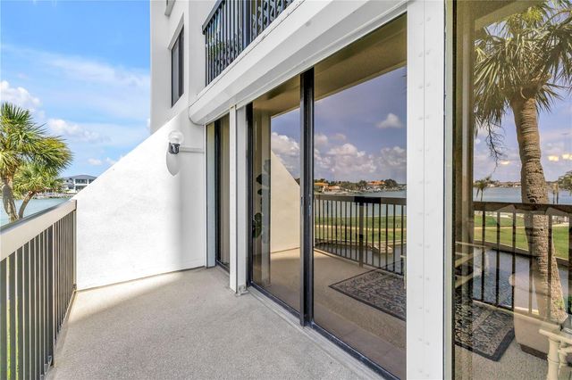 9425 BLIND PASS ROAD 207, St Pete Beach, FL 33706