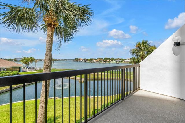 9425 BLIND PASS ROAD 207, St Pete Beach, FL 33706