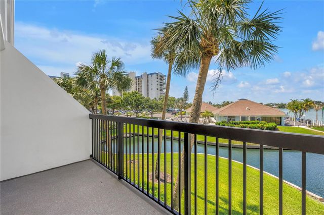 9425 BLIND PASS ROAD 207, St Pete Beach, FL 33706