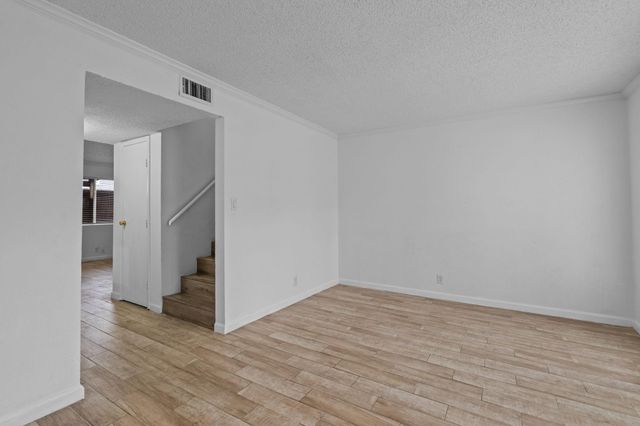 11002 Hammerly Boulevard 61, Houston, TX 77043