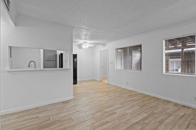 11002 Hammerly Boulevard 61, Houston, TX 77043