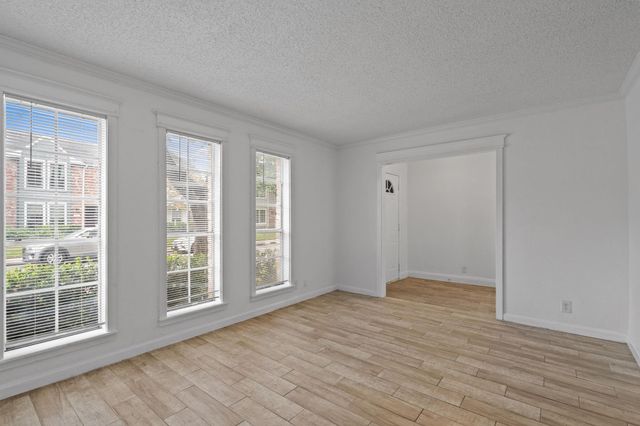 11002 Hammerly Boulevard 61, Houston, TX 77043