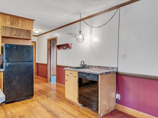 800 Orchard DR, Bassett, VA 24055