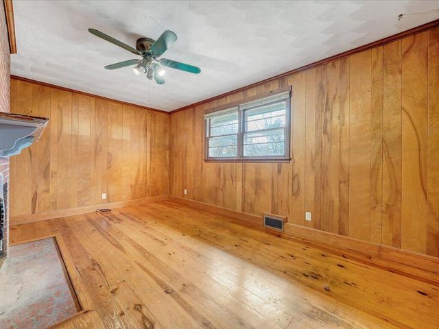 800 Orchard DR, Bassett, VA 24055