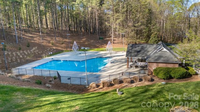 345 Beaten Path Road, Mooresville, NC 28117