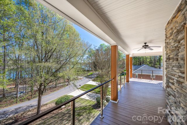 345 Beaten Path Road, Mooresville, NC 28117