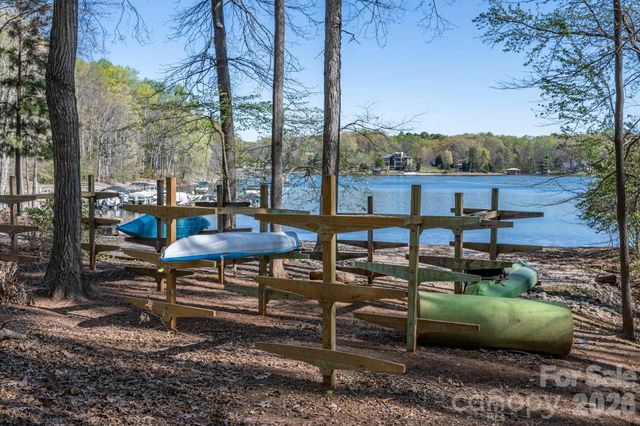 345 Beaten Path Road, Mooresville, NC 28117