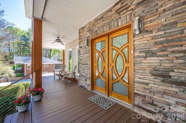 345 Beaten Path Road, Mooresville, NC 28117