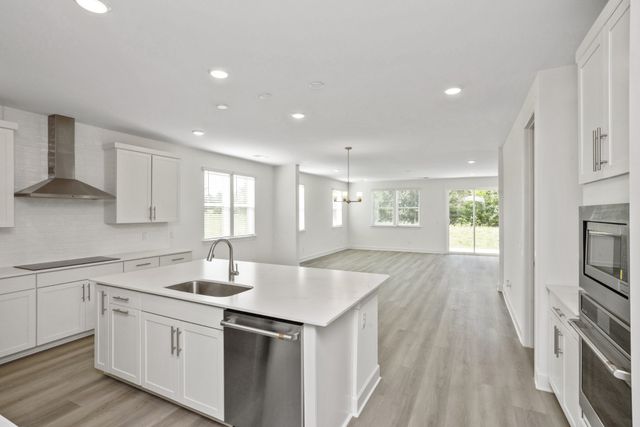 102 West Cassa Way, Mount Juliet, TN 37122