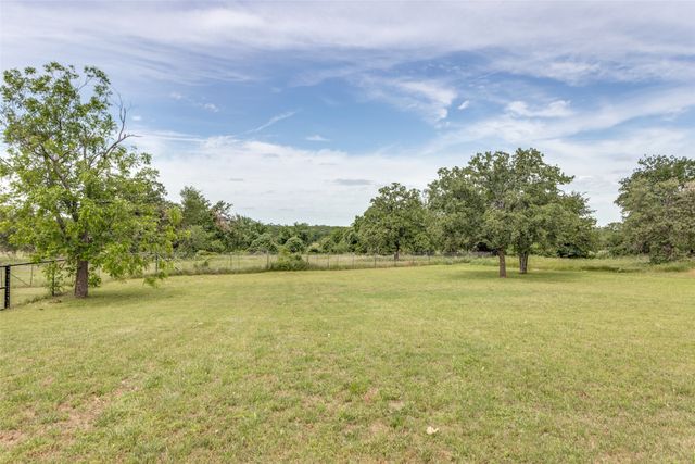 428 Herb Stephens Jr Way, Springtown, TX 76082