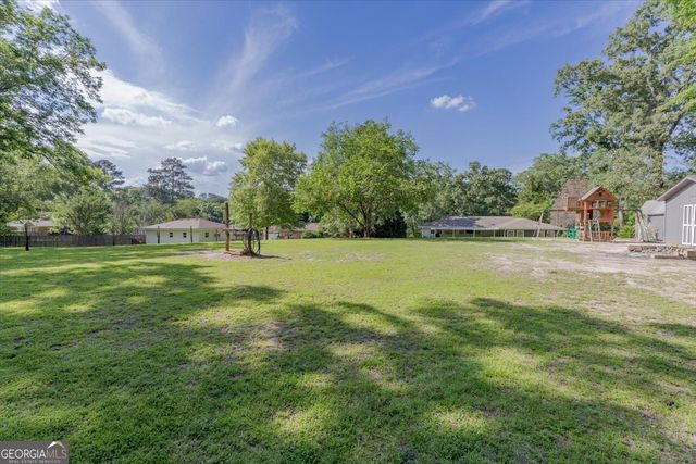 213 Spruce Street, Warner Robins, GA 31088