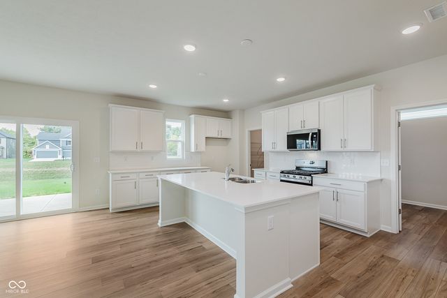 7248 Barrett Drive, Brownsburg, IN 46112