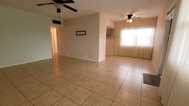 208 EASTHAMPTON I, West Palm Beach, FL 33417