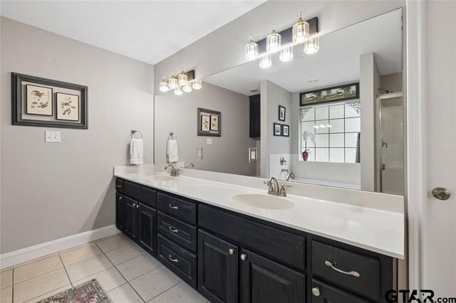 25 Starview Drive, Star Harbor, TX 75148