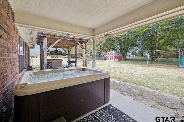 25 Starview Drive, Star Harbor, TX 75148