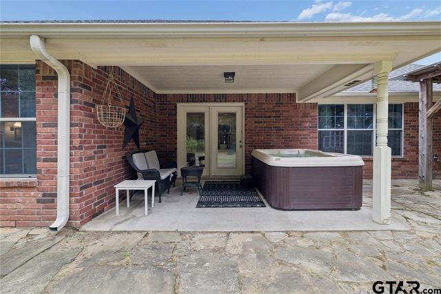 25 Starview Drive, Star Harbor, TX 75148