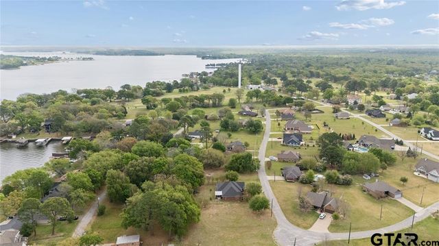 25 Starview Drive, Star Harbor, TX 75148