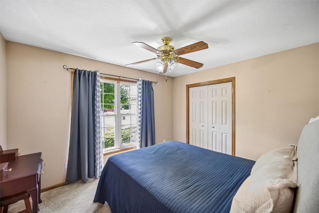 3201 SW Woods Court, Ankeny, IA 50023