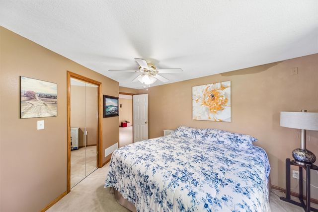3201 SW Woods Court, Ankeny, IA 50023