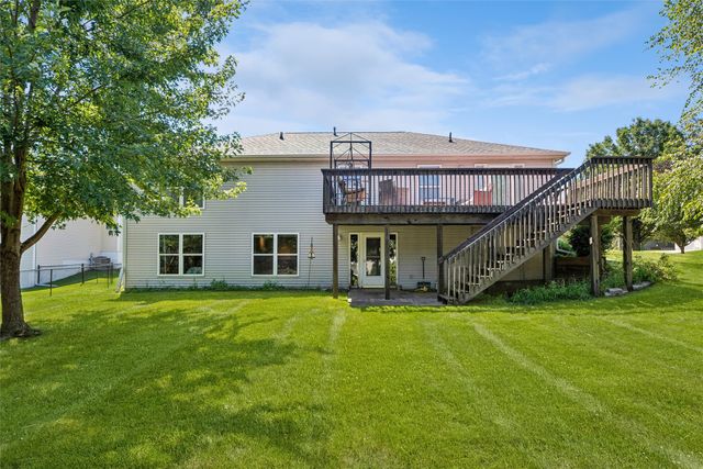 3201 SW Woods Court, Ankeny, IA 50023