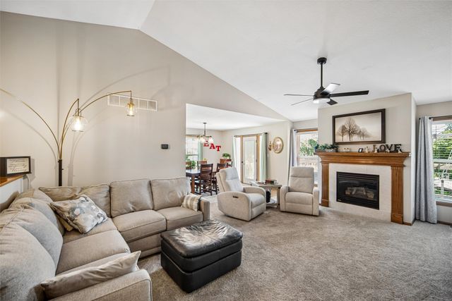 3201 SW Woods Court, Ankeny, IA 50023