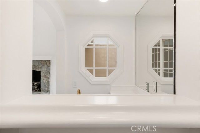 19371 Woodlands, Huntington Beach, CA 92648