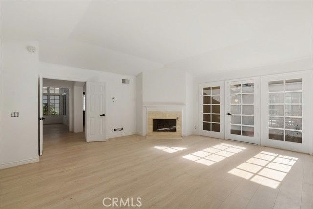 19371 Woodlands, Huntington Beach, CA 92648