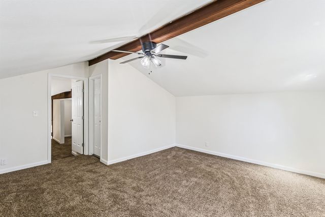 956 N Broadway Rd, Belle Plaine, KS 67013