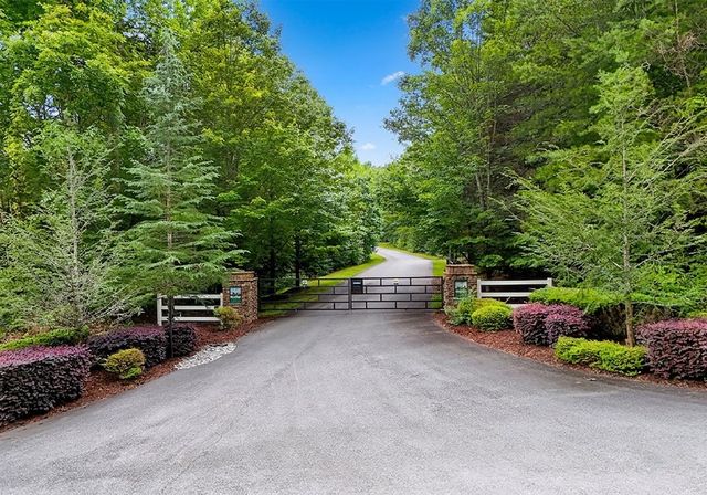 LOT 5 East Ridge Lane, Ellijay, GA 30540