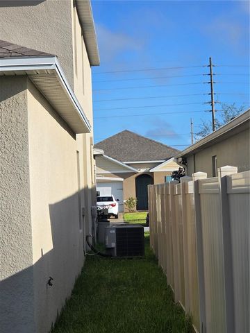 561 TALISI LOOP, St Cloud, FL 34771