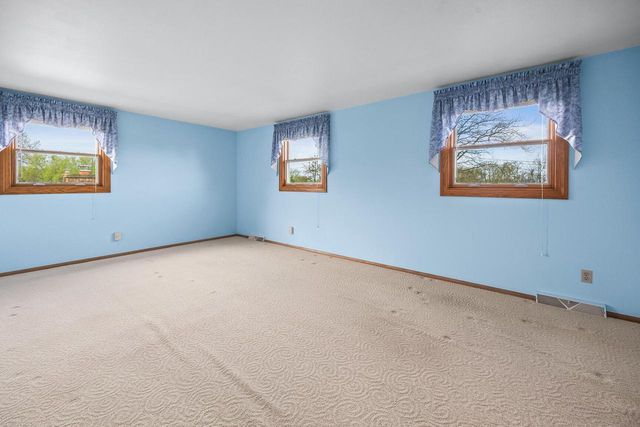 8149 N Joseph AVENUE, Milwaukee, WI 53224