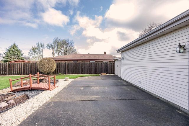 8149 N Joseph AVENUE, Milwaukee, WI 53224