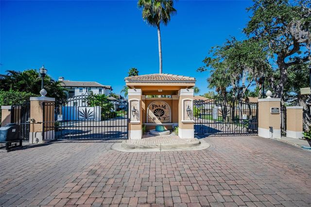 10622 CAPE HATTERAS DRIVE, Tampa, FL 33615