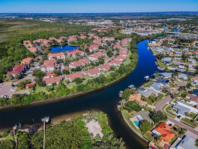 10622 CAPE HATTERAS DRIVE, Tampa, FL 33615