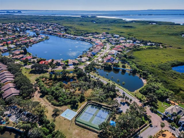 10622 CAPE HATTERAS DRIVE, Tampa, FL 33615