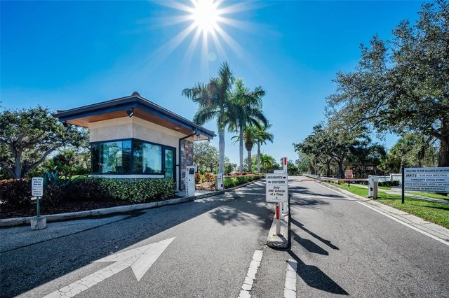 10622 CAPE HATTERAS DRIVE, Tampa, FL 33615