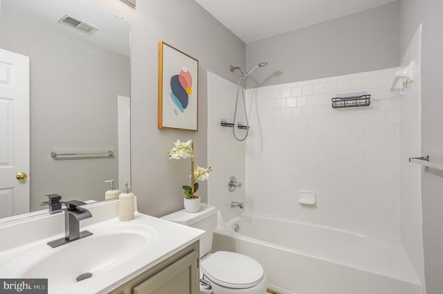 1413 NASSAU DR, Crofton, MD 21114