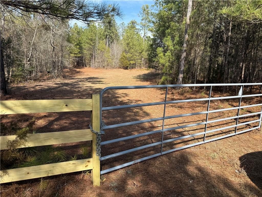 Image 7 of property listing at 0 Hulmes Chapel Road, Elberton, GA 30635
